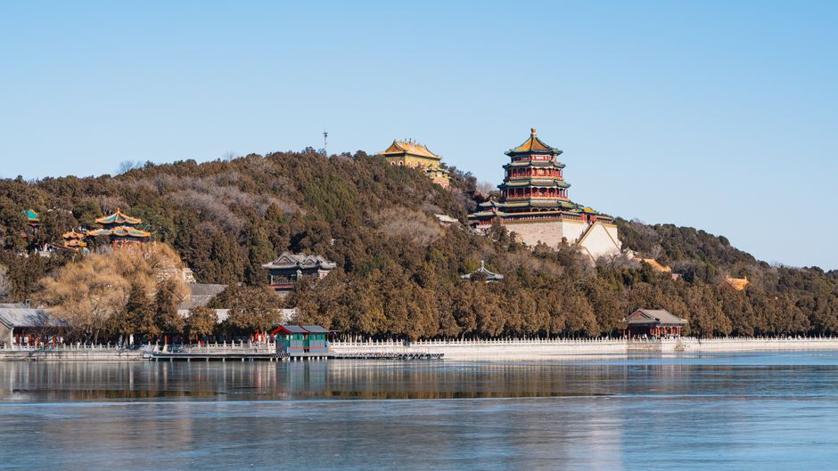 昆明旅游多作中转,冬季可跌破零度要带羽绒服