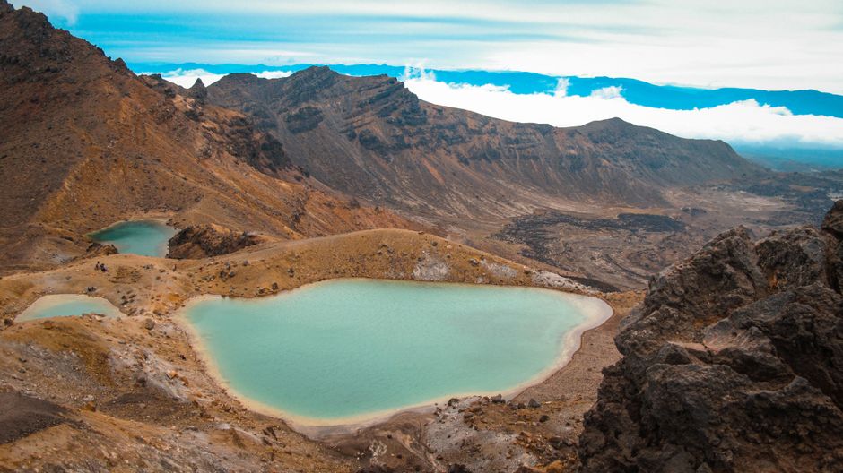 汤加里罗旅游重点是高山穿越,19.4公里需预订